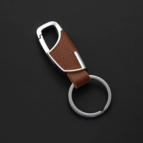High Quality Luxury Style Metal Keychain - Image 9