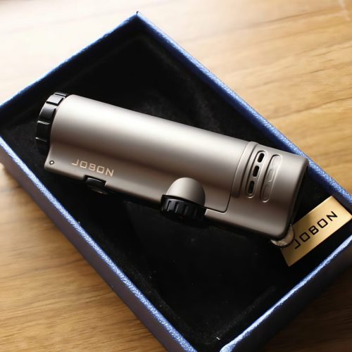 Luxury wheel ignition direct punching windproof new 4 fire direct injection with cigarette lighter