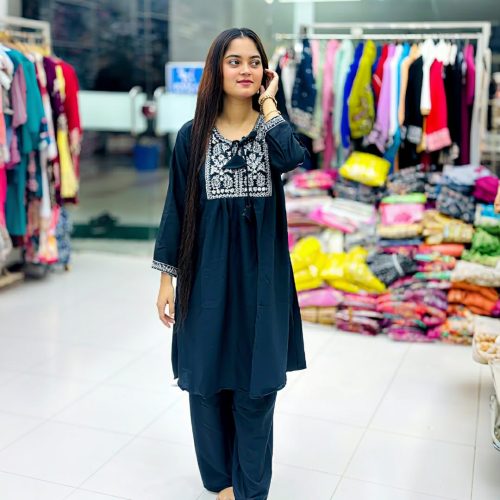 Cite 2 Piece Suit With Embroidered